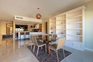 Apartamento de lujo, vistas al mar (2) | Zona de estar