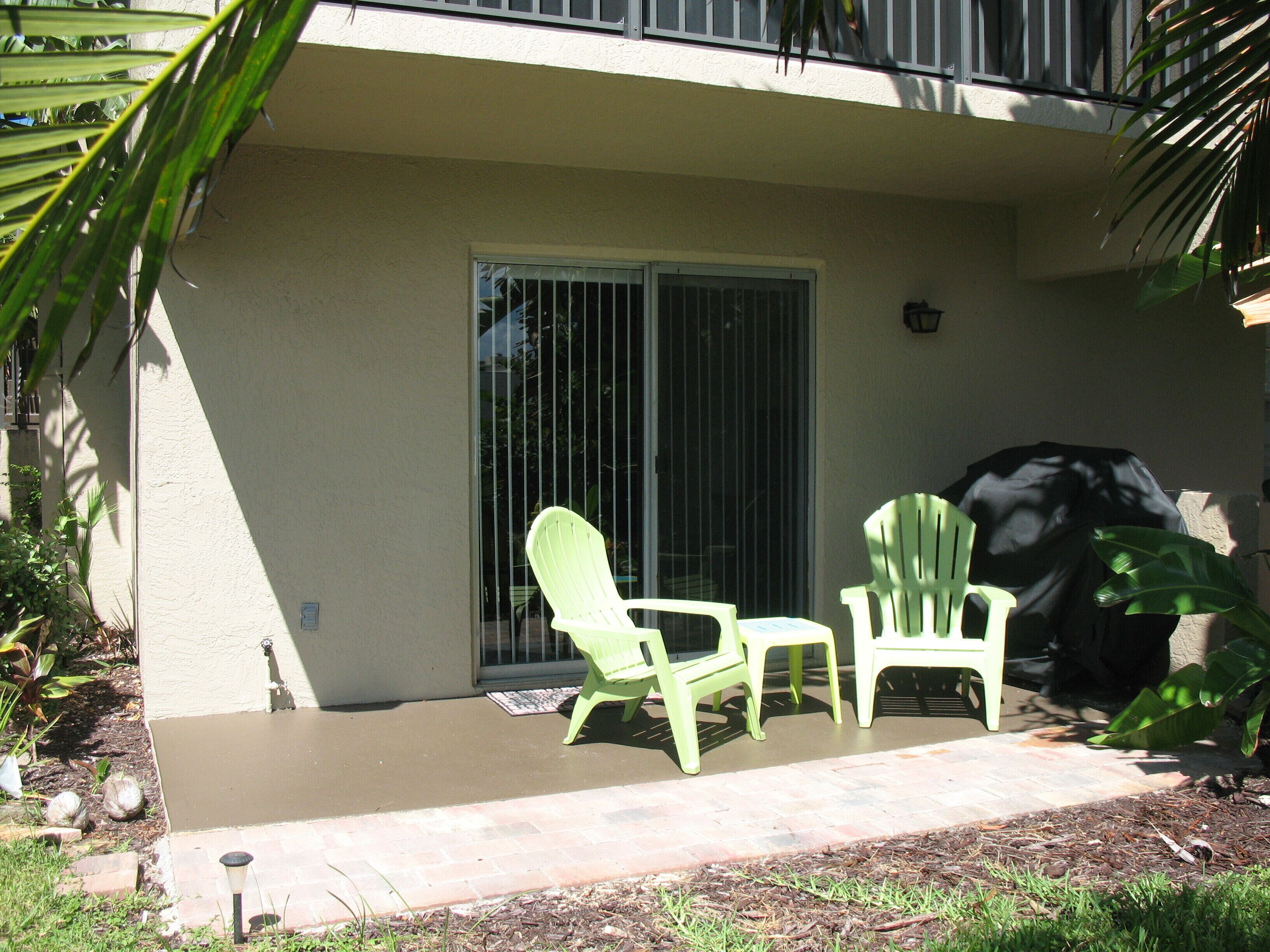 2 Br 2 Ba Condo First Floor End unit