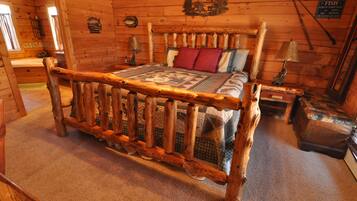 4 bedrooms, desk, iron/ironing board, free WiFi