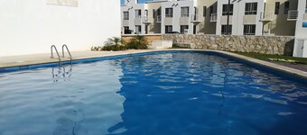 CASA FAMILIAR EN RENTA VACACIONAL DE 3 RECAMARAS
