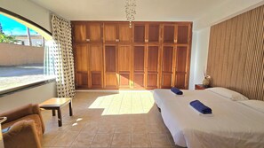 6 bedrooms, in-room safe, soundproofing, iron/ironing board