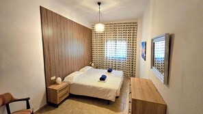 6 bedrooms, in-room safe, soundproofing, iron/ironing board