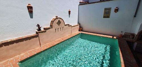 Fantastique maison rurale à 20 minutes de Córdoba. 120m2, zone naturelle. Familles idéales