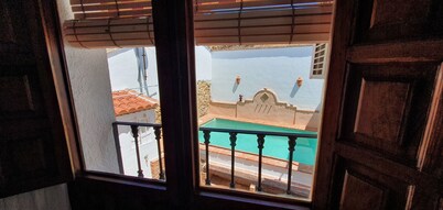 Fantastic rural house 20 minutes from Córdoba. 120m2, natural area. Ideal families