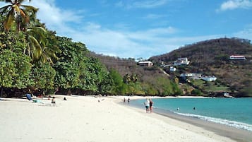 Beach nearby, sun loungers