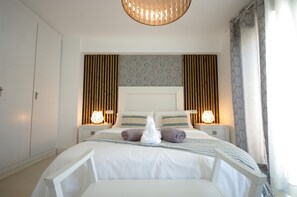 2 dormitorios, tabla de planchar con plancha, wifi gratis y ropa de cama
