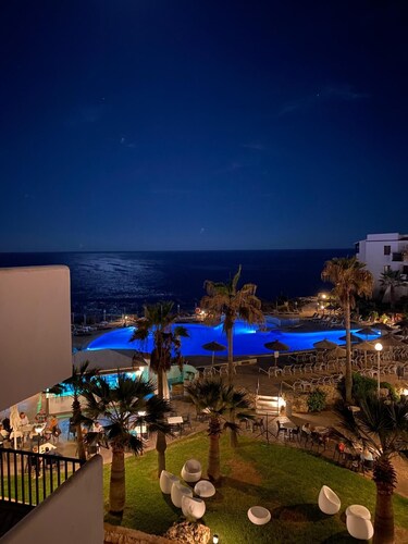 2 Bedroom, 2 bathroom front line property in Cala D'or