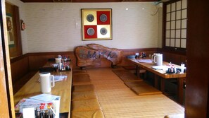 Japanese cuisine - Rumieru Hyuga (Hyuga)