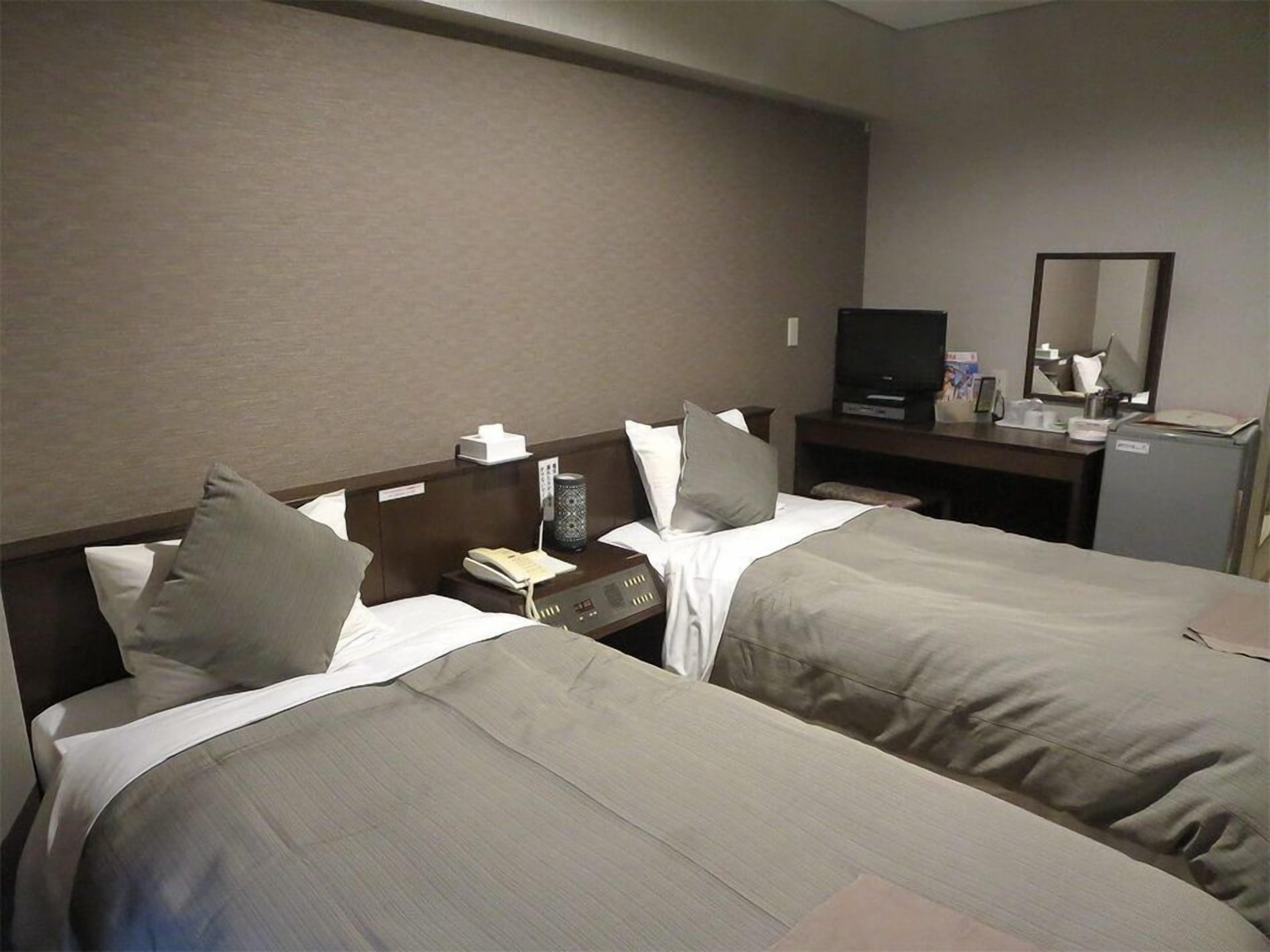 書桌、熨斗/熨衣板、免費無線上網、床單