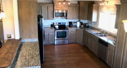 Peaceful Montana Retreat on 4 Acres – Clean, Quiet & Surrounded by Nature