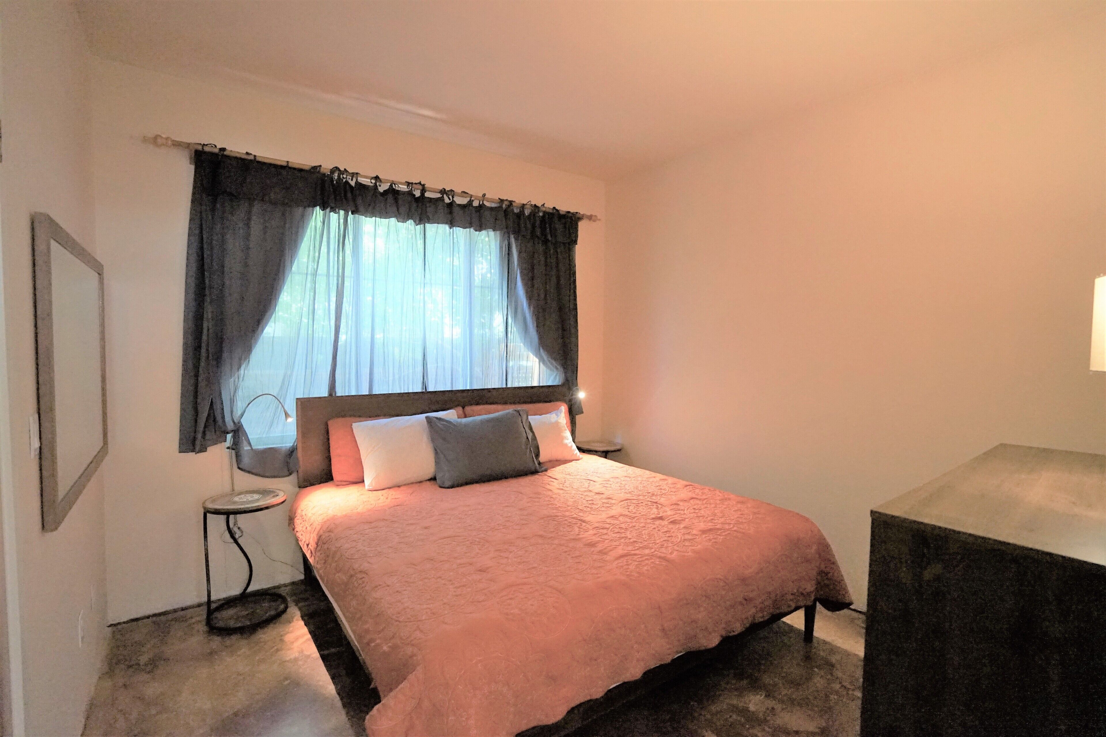 2 chambres, bureau, fer et planche à repasser, Wi-Fi gratuit