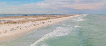 Right on the Water, Pet-Friendly Secluded Gulf Coast Retreat ~Boat Slip Included