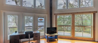 Right on the Water, Pet-Friendly Secluded Gulf Coast Retreat ~Boat Slip Included