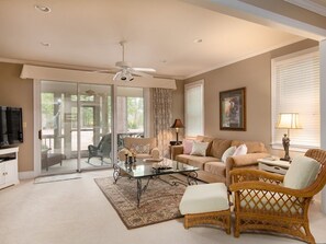 Televisión y reproductor de DVD 