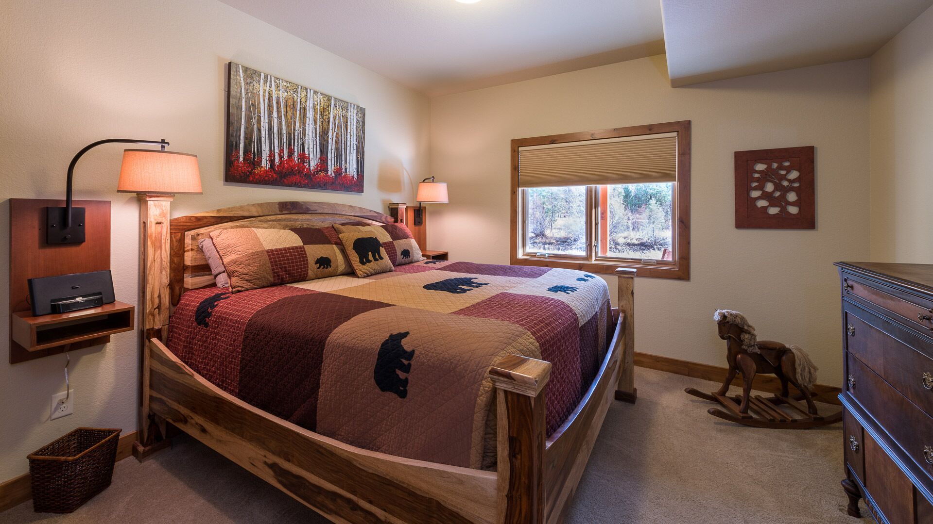 3 bedrooms, iron/ironing board, travel cot, free WiFi