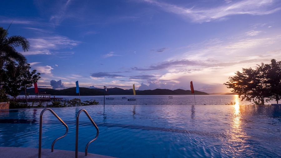 Sunlight Eco Tourism Island Resort