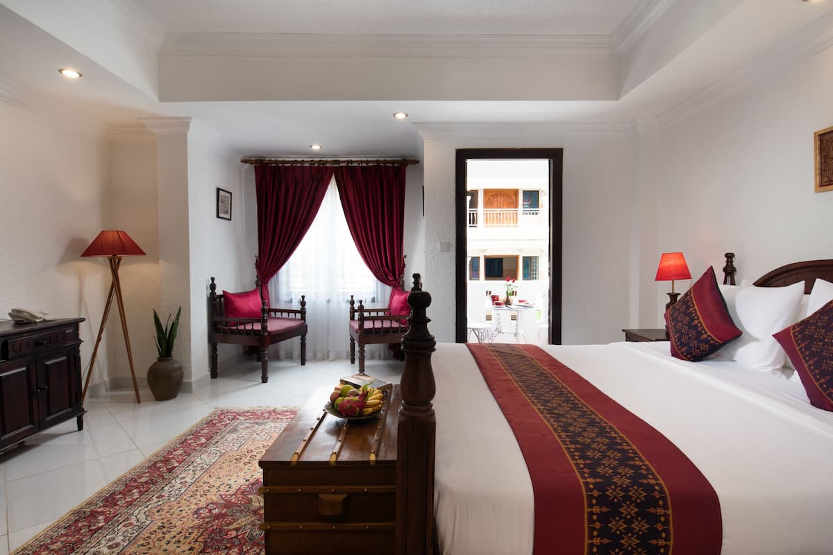colonial suite -daily afternoon tea | 1 bedroom, premium bedding, pillow-top beds, minibar