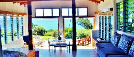 Honeymoon-Villa, Meerblick