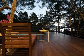 Pool Villa Seaview | Terrace/patio