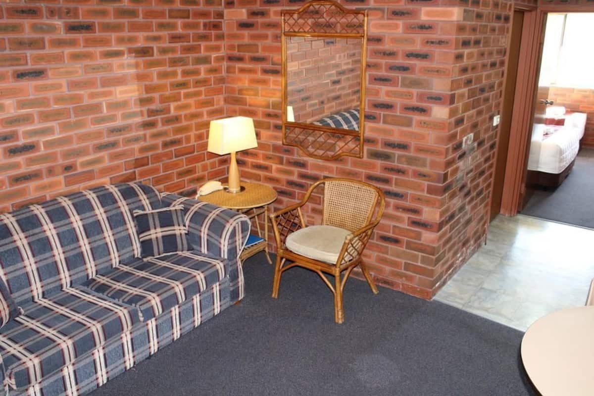 Apartment, 1 Bedroom | Iron/ironing board, WiFi (free), bed sheets