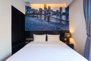 Chambre Standard (T2) | Bureau, Wi-Fi gratuit