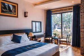 Minibar, desk, free WiFi, bed sheets - Tamcoc Golden Rice (Hoa Lu)