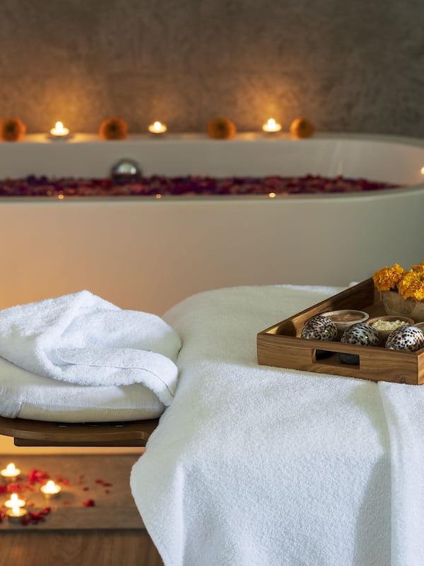 Espace de soins pour les couples, soins corporels, soins d'aromathérapie