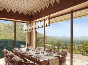 Presidential Two Bedroom Glass Box With Panoramic View | Hill view - Taj Aravali Resort & Spa (Udaipur)