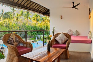 Habitación Deluxe doble, bañera de hidromasaje | Vistas desde la habitación