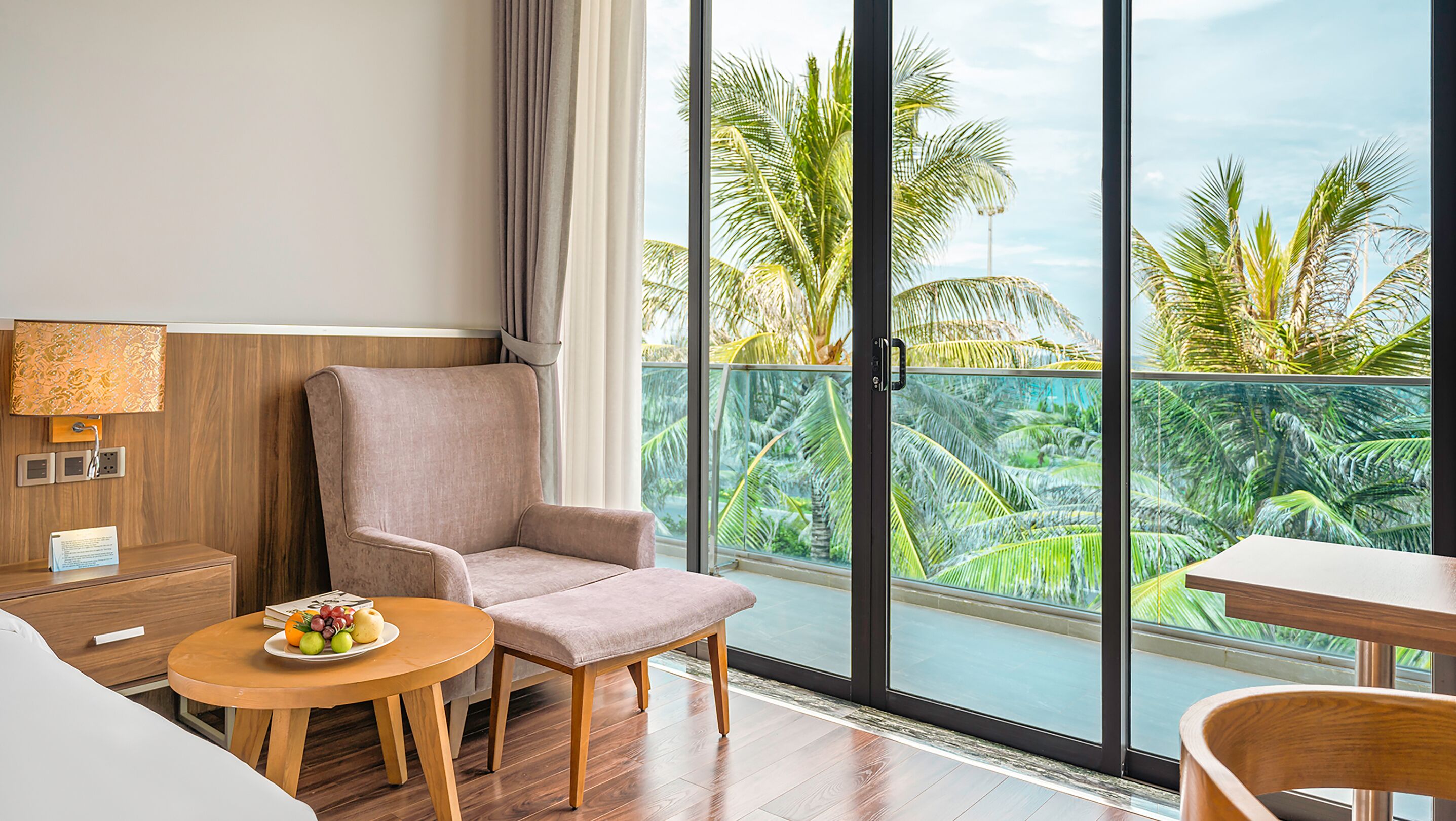 beach front villa 3 bedrooms(private pool) | garden view