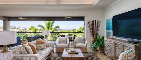 TV, DVD-spiller og stereoanlegg