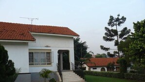 Unclassified image, 4 of 22, button - Maria's Place (Kampala)