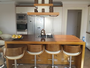 Villa | Private kitchenette