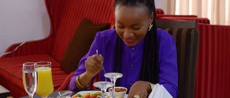 Breakfast, lunch and dinner served