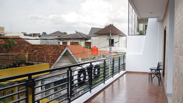 Terrace/patio - OYO 245 Juana 21 (Jakarta)