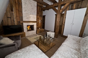 Interior - Chalet Petit Palais (East Sarajevo)