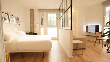 Apartamento superior, suíte, vista para a cidade | Parte interna