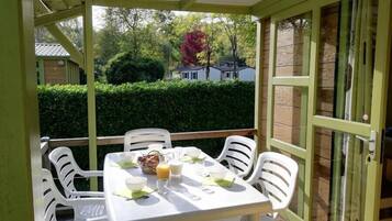 Club chalet | Terras