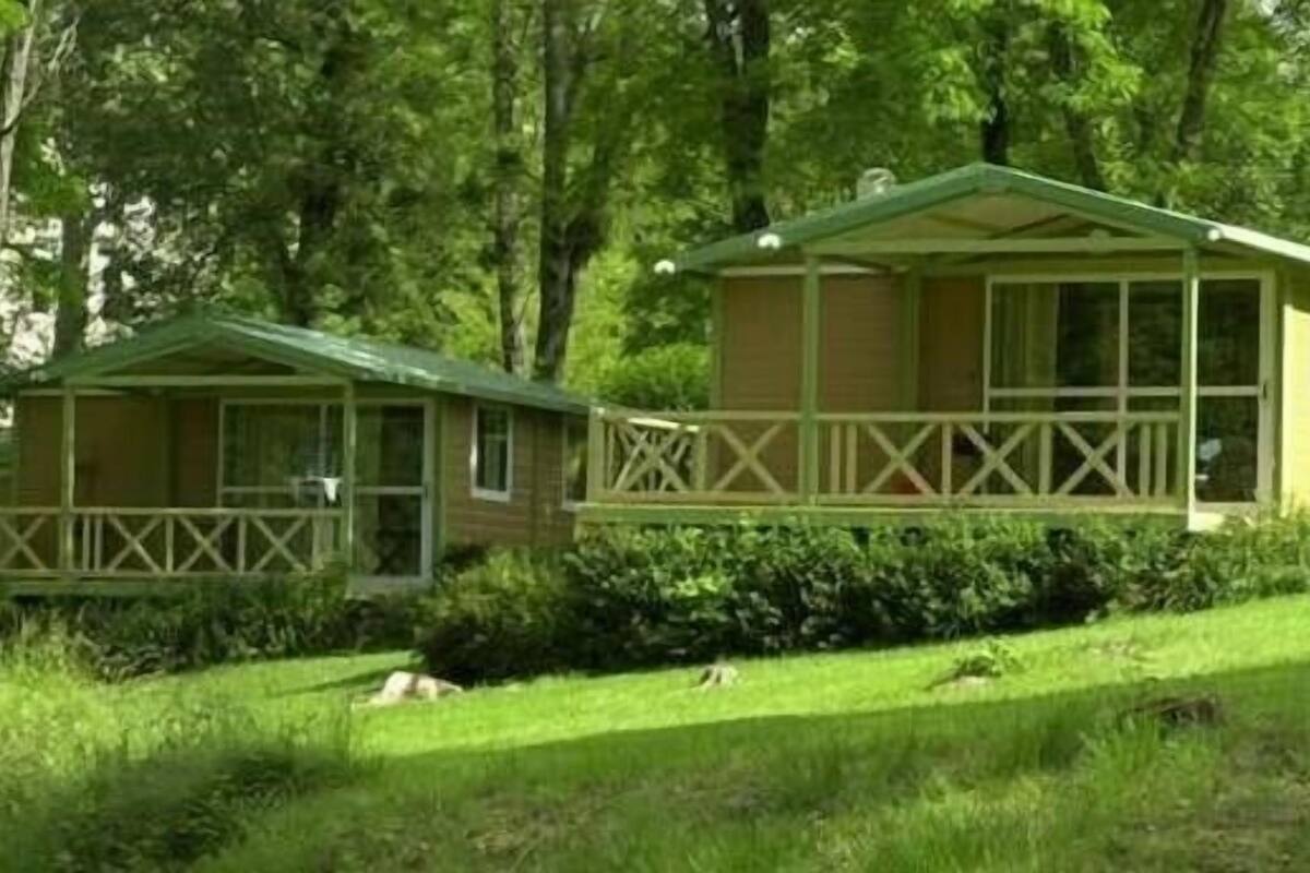 Chalet (Morea)