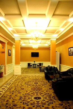 Interior entrance - Jahon Palace (Samarkand)