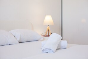 Deluxe Apartment, 1 King Bed with Sofa bed, City View | 1 bedroom, premium bedding, in-room safe, iron/ironing board