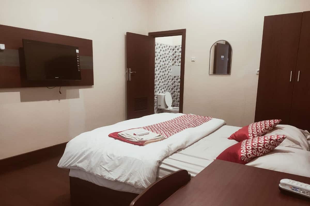 Bureau, Wi-Fi gratuit, draps fournis