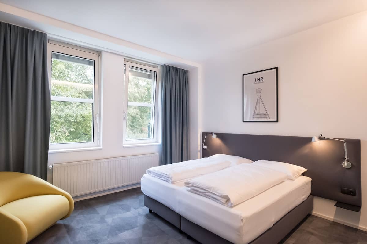 classic double room | individually furnished, desk, blackout curtains, free wifi