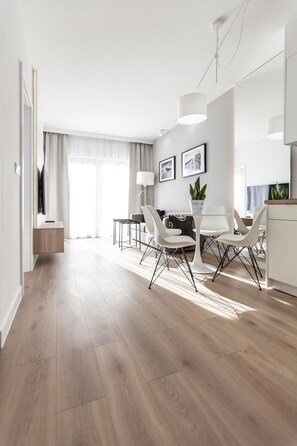 Flat-screen TV - Laola Apartamenty (Rewal)