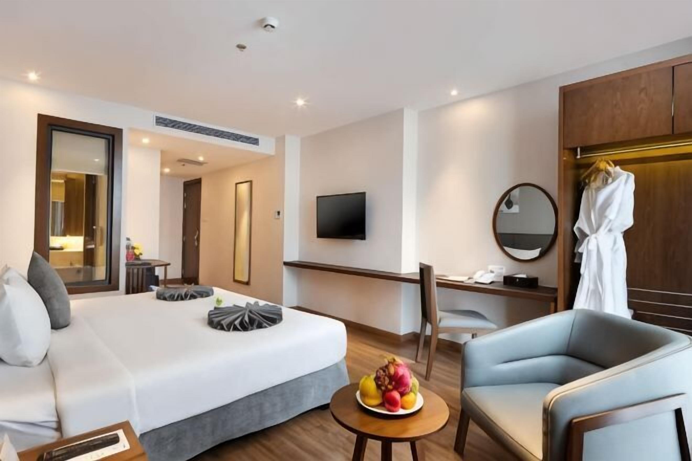 Ropa de cama de alta calidad y minibar 