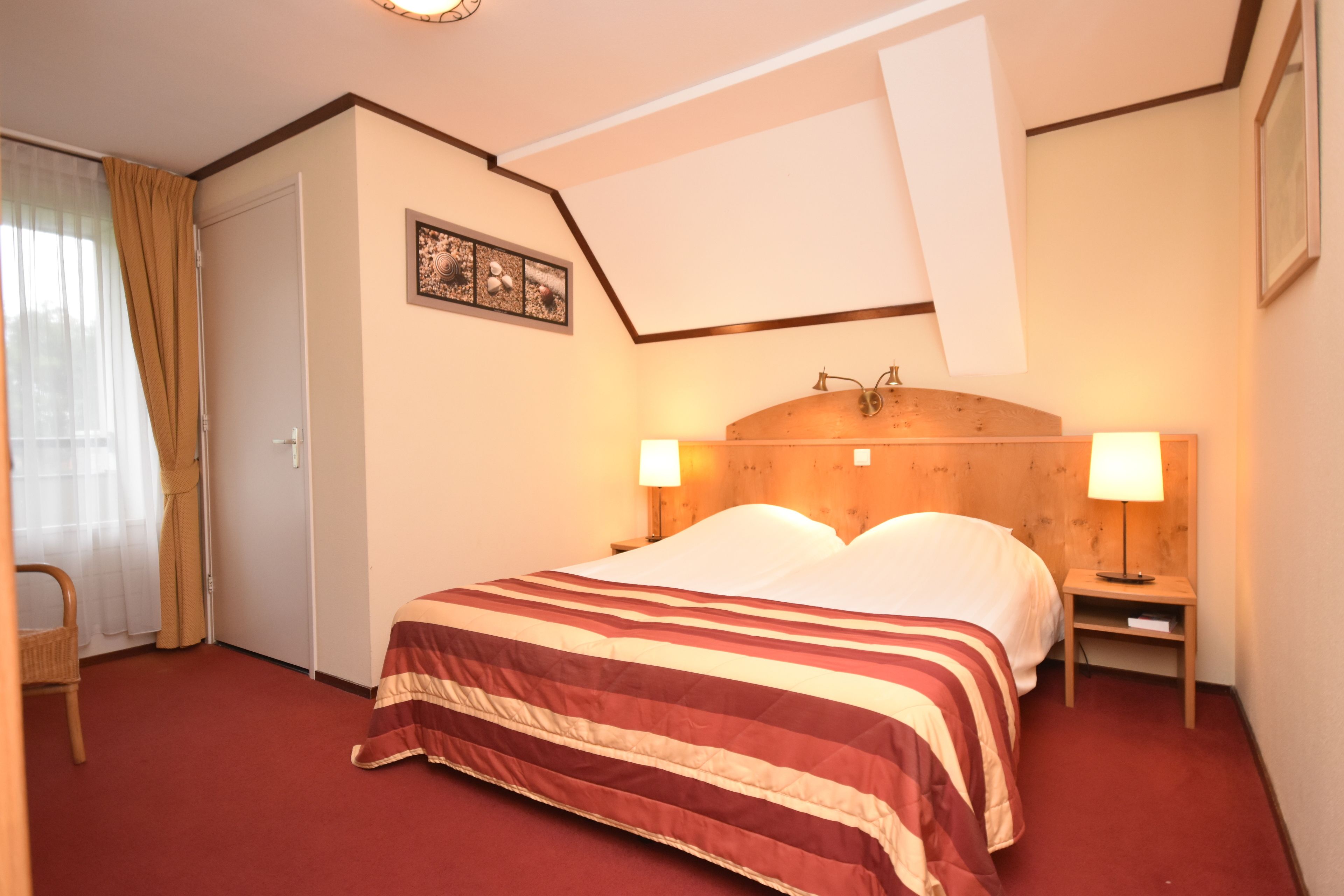 double room | desk, soundproofing, iron/ironing board, free wifi