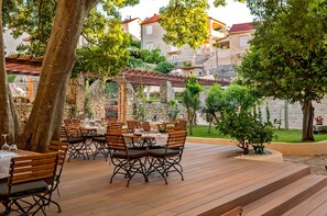 Dining - Puteus Palace Brac (Pucisca)