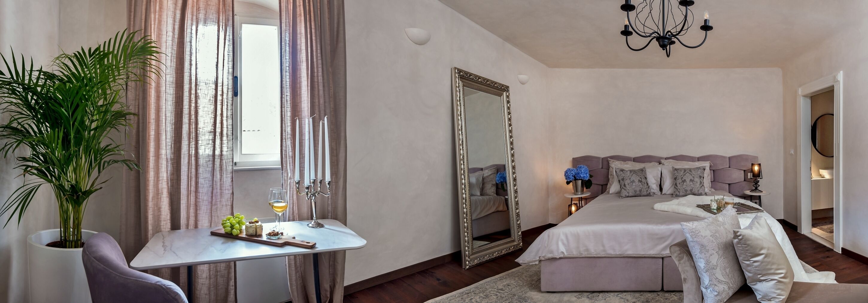 Standard Room | Premium bedding, minibar, in-room safe, desk