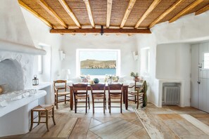 Villa, 5 habitaciones, alberca privada, vista al mar | Servicio a la habitación