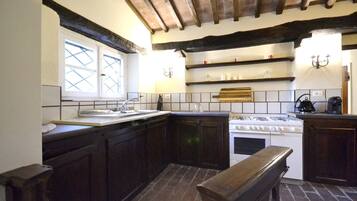 Villa, 2 Bedrooms | Private kitchen | Full-size fridge, oven, stovetop, dishwasher